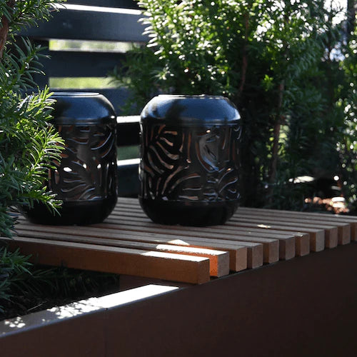 Dekorer hagen din med en benkebrikke.